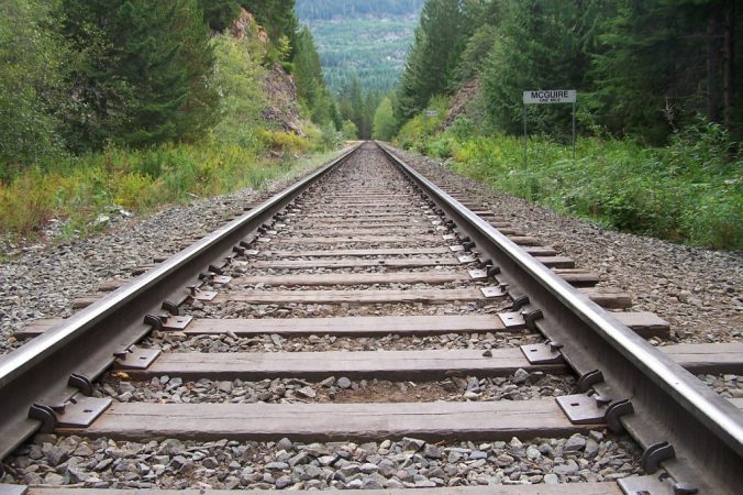 rail-254321_1280
