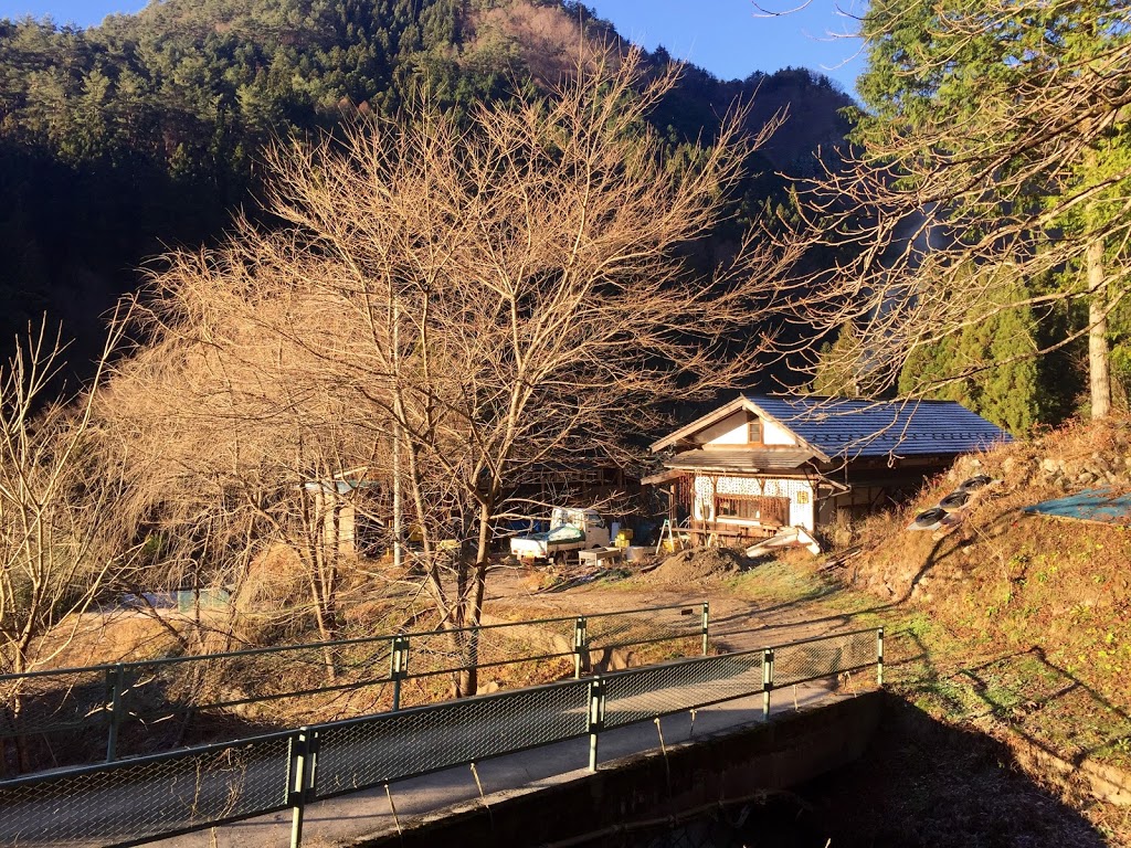 長野県の山奥で自給自足生活 森を開拓した 現代の仙人 に会ってきたよ 長野県阿南町 Nature Drive